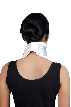 WC- Hard Cervical Collar Neck Support Brace for Neck Pain, Cervical Collar used for supporting, immobilizing or adjusting the neck in the flexion, Hard Cervical Neck Brace Reduce Neck Pain Size-S